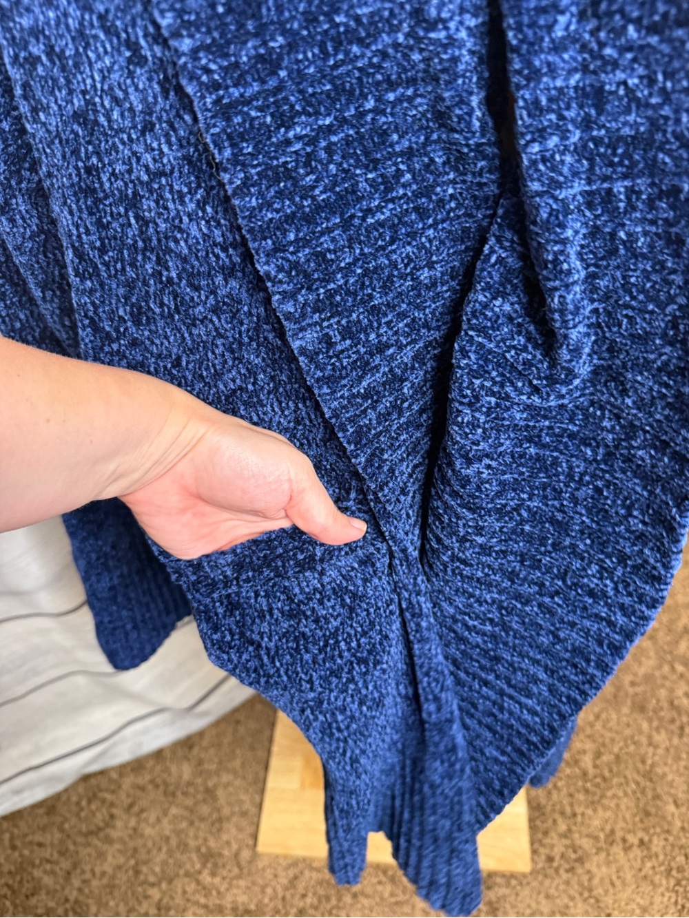 Orvis Deep Navy Chenille Hooded Cardigan - Picture 4 of 4